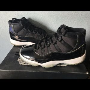 Jordan 11 Space Jam